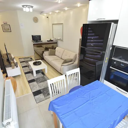 Mavi Deniz Butik Burgaz