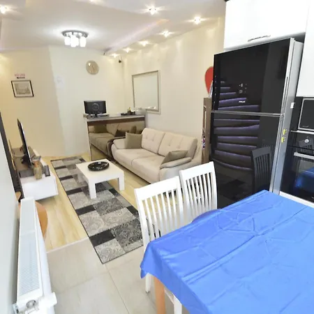 מלון Mavi Deniz Butik