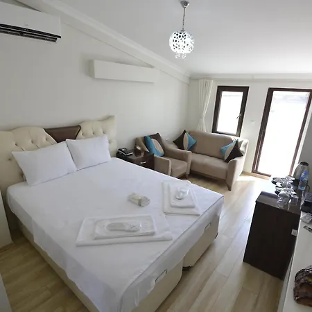 Mavi Deniz Butik Отель Burgaz